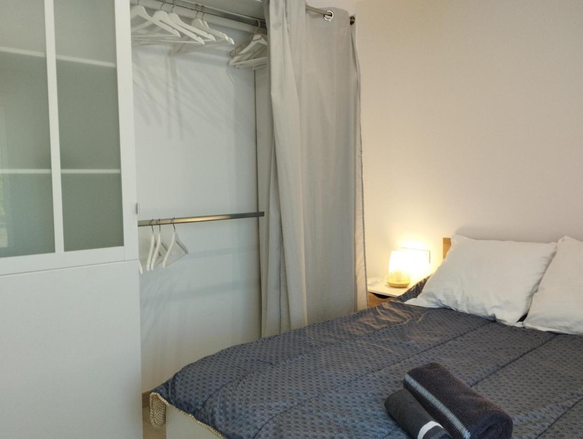 Apartamento Rodhes Playa 2-A5 Roses Esterno foto
